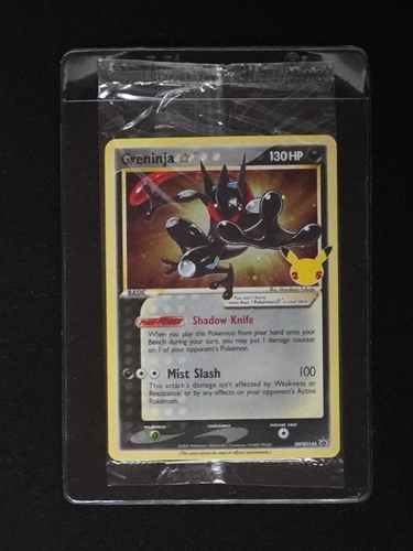 2021 Pokémon TCG Celebrations #144 Greninja Gold Star — front
