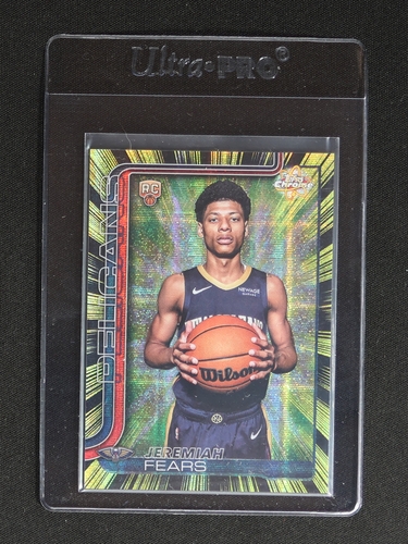 2025-26 Topps Chrome #RR-6 Jeremiah Fears Radiating Rookie Pelicans SSP RC — front