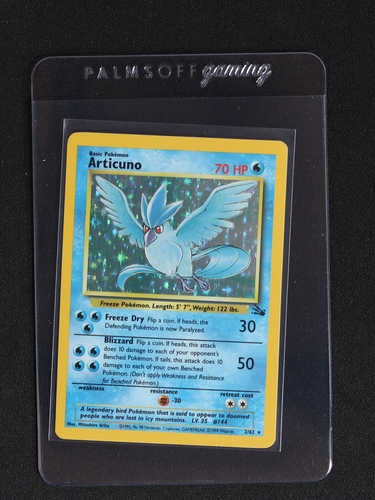 1999 Pokémon Fossil #2 Articuno — front
