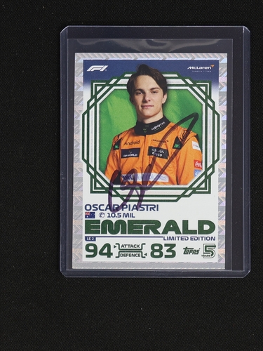 2024 Topps Turbo Attax Emerald Limited Edition Oscar Piastri — front