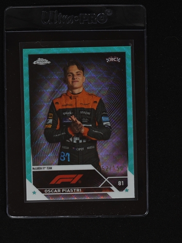2023 Topps Chrome Formula 1 #40 Oscar Piastri Rookie Card — front