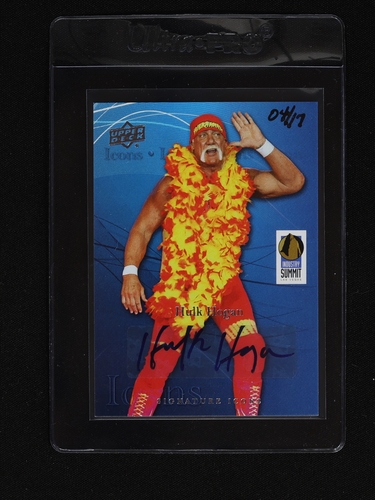 1995 Upper Deck Icons #04/17 Hulk Hogan — front