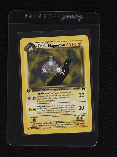 2000 Pokemon Team Rocket #28 Dark Magneton — front