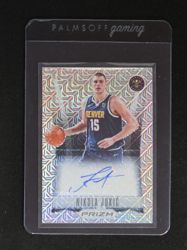 2021 Panini Prizm #15 Nikola Jokic — front