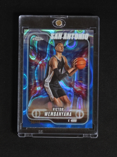 2024-25 Topps Chrome #30 Victor Wembanyama — front
