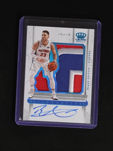2017-18 Panini Crown Royale #236 Blake Griffin — front