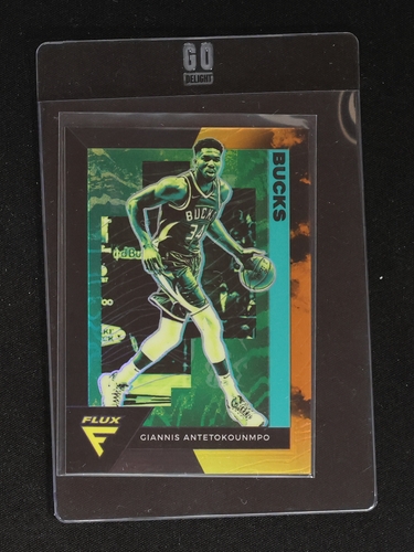 2020-21 Panini Flux #97 Giannis Antetokounmpo — front