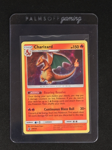 2019 Pokémon SM226 Charizard Black Star Promo — front
