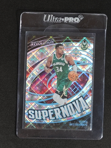 2023-24 Panini Revolution #3 Giannis Antetokounmpo — front