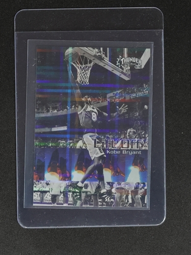 1998 Skybox Thunder Lift Off #3 Kobe Bryant — front