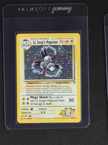 1999 Pokémon Gym Heroes #8 Lt. Surge's Magneton — front