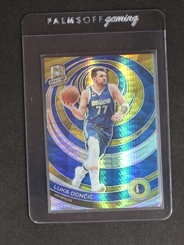 2022-23 Panini Spectra #92 Luka Dončić — front