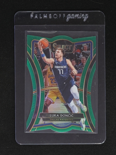 2020-21 Panini Select #15 Luka Dončić — front