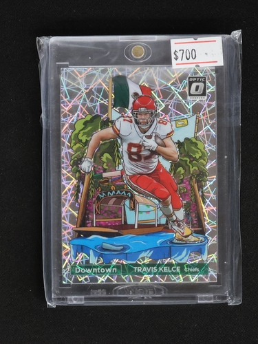 2023 Panini Donruss Optic International Downtown #7 Travis Kelce — front
