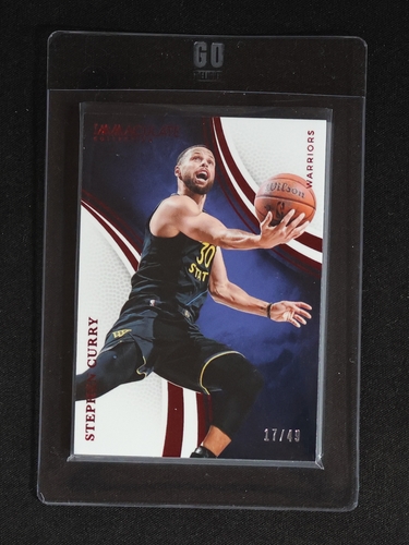 2024-25 Panini Immaculate #19 Stephen Curry — front