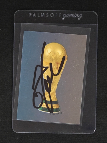 2022 Panini FIFA World Cup Qatar Sticker TROPHY Gold Foil #FWC 2 — front