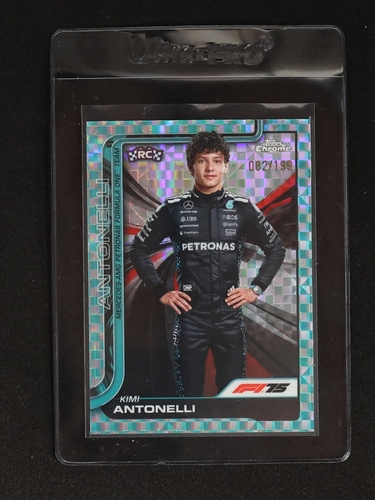 2025 Topps Chrome Formula 1 F1 Kimi Antonelli RC Rookie Portrait #8 — front