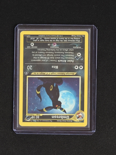 2001 Pokémon Neo Discovery #13 Umbreon — front
