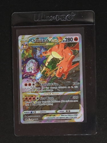 2022 Pokémon SWSH262 Charizard VSTAR — front