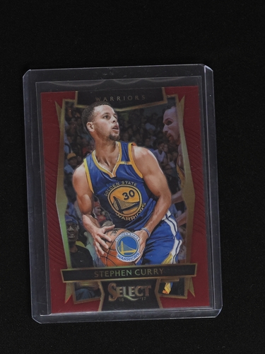2016-17 Panini Select #88 Stephen Curry — front