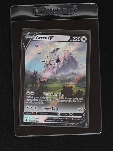 2022 Pokémon TCG Sword & Shield #SWSH204 Arceus V — front