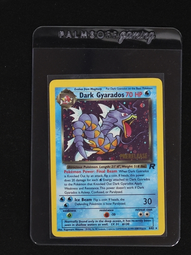 2000 Pokémon Team Rocket #8 Dark Gyarados — front